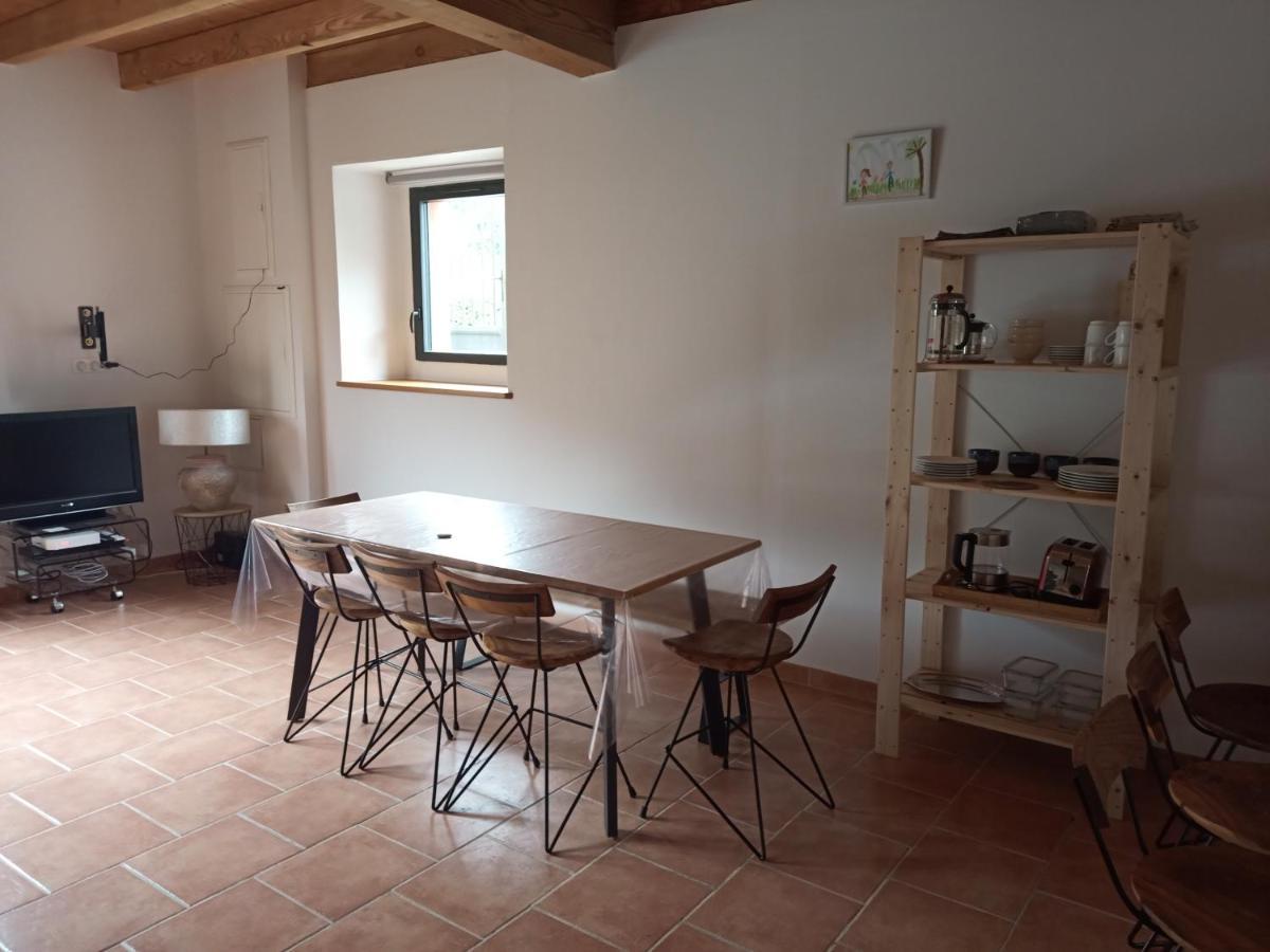 La Pensee Sauvage, Accueil, Partage Et Ressourcement A La Ferme Rimont Exteriör bild